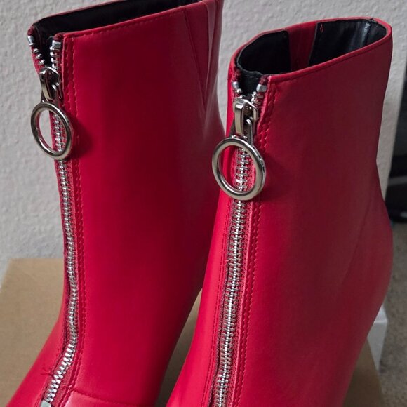 NWT Bar III Briget Embelished Ankle Boots 5.5.M - Picture 8 of 11